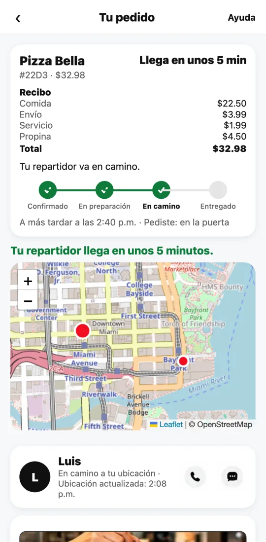 Pantalla real de la app de Divoox: el pedido en camino, con el repartidor en el mapa