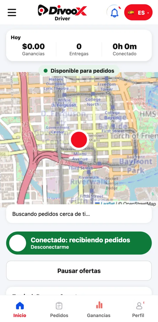 App de repartidores de Divoox conectada: «Conectado: recibiendo pedidos», con el nivel y el saldo.