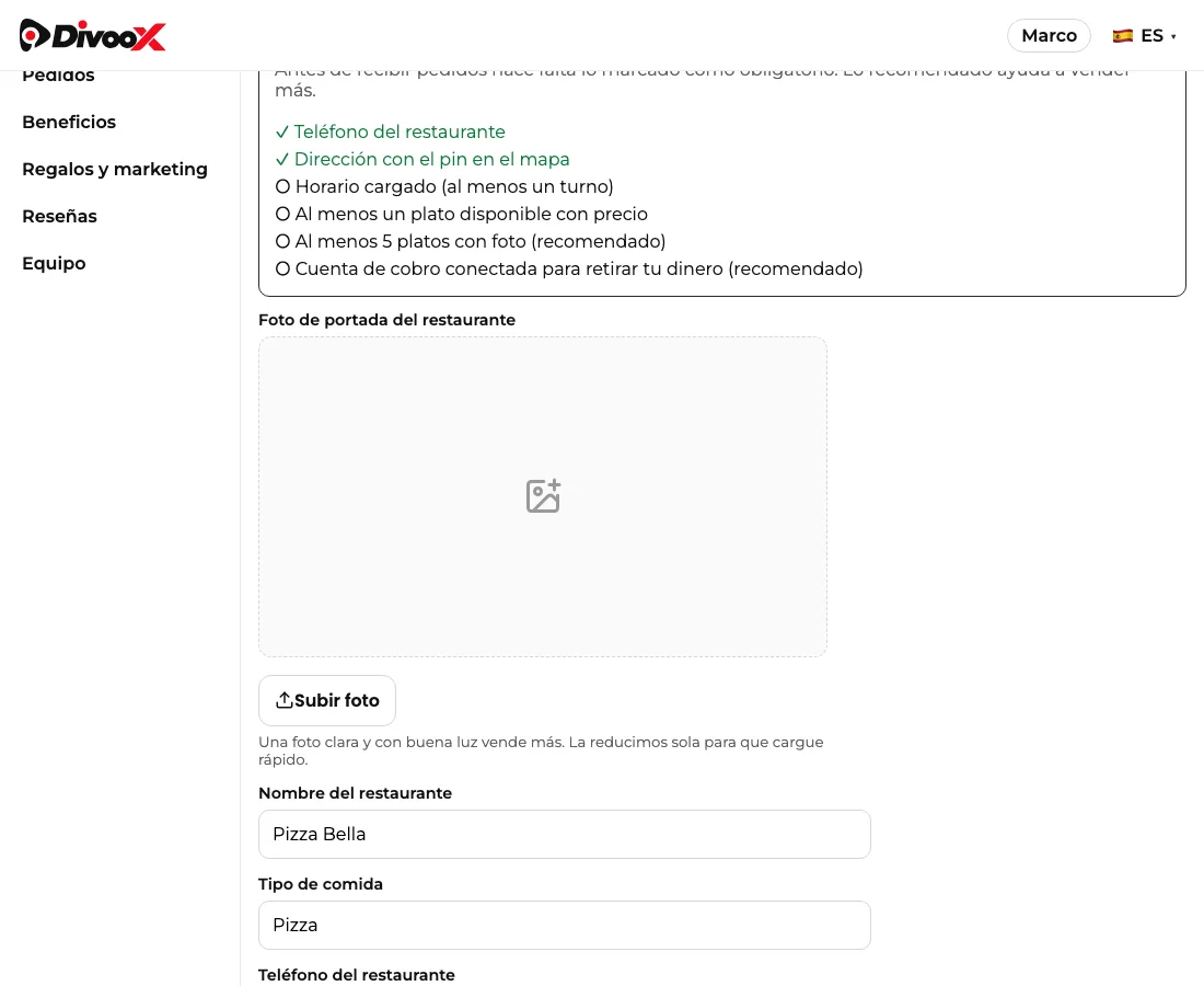 Tarjeta «Lista para abrir» en el panel del restaurante: teléfono y dirección con marca verde; horario, platos, fotos y cuenta de cobro todavía pendientes.